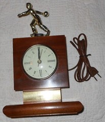 11 1/2″ Vintage Bowling Trophy W/ Working Sessions Roman Numeral Electric Clock