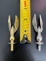 Sliver or gold trophy topper about 2 inches tall