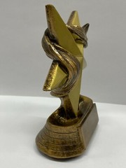 Decade Awards CM-98174 5″ Gold Star Award Superstar Recognition Engravable