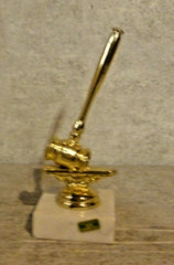 VINTAGE 1977 LOUISIANA AUCTIONEER 4H TROPHY 1ST IN STATE 5.5″ TALL ##