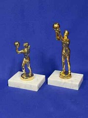 Lot of 3000+ trophy figures, 1000+ bases, and 100+ plaques / 300+ SKUs