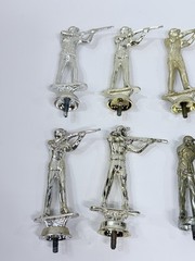 10Vtg Hunter Rifleman Trophy Topper Silver Tone Metal Trapshooter Hunting Award