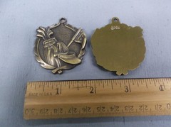Golf Award Medals – 2″ Gold – Bulk Packs for Tournaments & Foursomes – 4, 8, 12