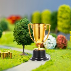 3Pcs Reusable Plastic Trophy Ornaments Small Delicate Trophy for Classroom Use