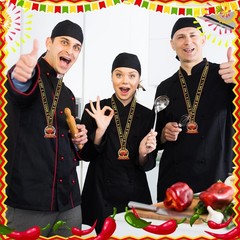 Equsion 3 Pcs Chili Cook Off Award Trophies Medals Prizes 1st 2nd 3rd Prizes…