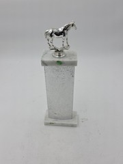 VINTAGE 1985’s HORSE SHOW TROPHY 14″ Marble Black And Silver