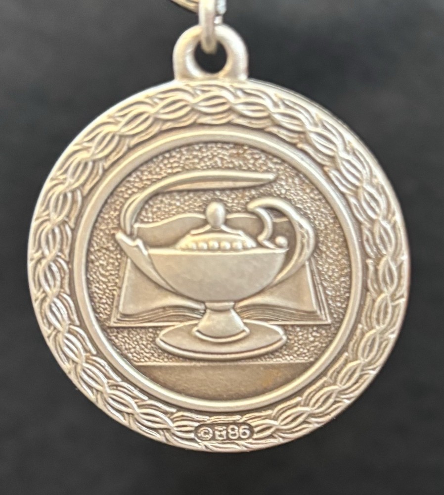 1 1/4” Silver Lamp Of Knowledge Laurel Medal With Ribbon (See All Photos)