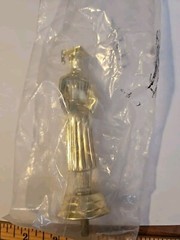 Gold Scholar Graduate Male Figure Trophy Topper 4½“ Graduation