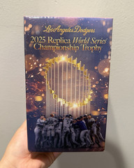 Los Angeles Dodgers 2025 Replica World Series Championship Trophy Gold Metal