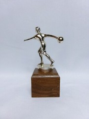 5 ¼” Vintage Women’s Bowling Trophy, Wood & Silver-Tone Metal w/Blank Nameplate