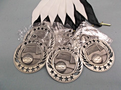 Soccer Medals – GM109S 2¼“ Silver Star – Wide Black/White Ribbon – 3-6-10 packs